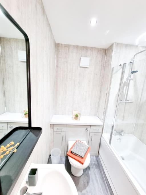 Stunning Flat Close To Beach Swansea Luaran gambar