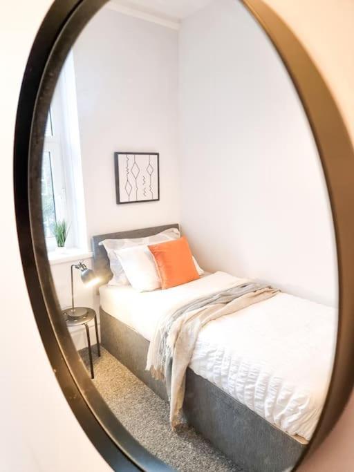 Stunning Flat Close To Beach Swansea Luaran gambar
